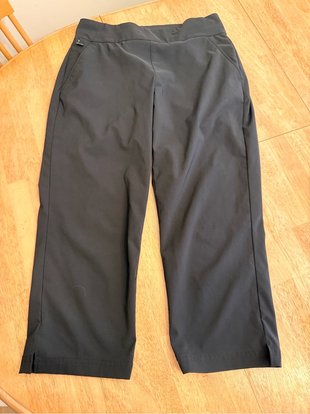 Columbia Black Cropped Performance Capris